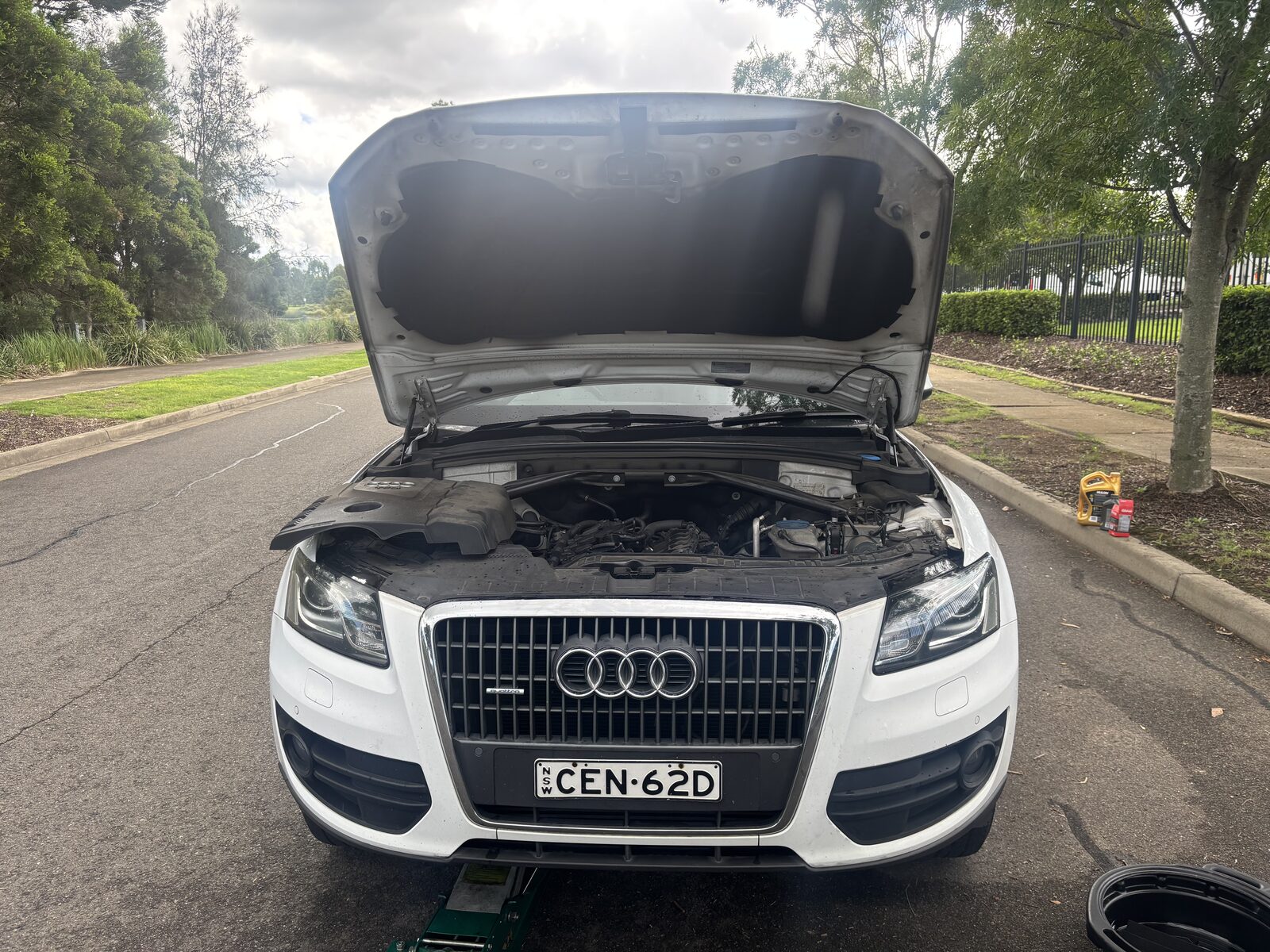 Audi Q5 — mobile service & oil change