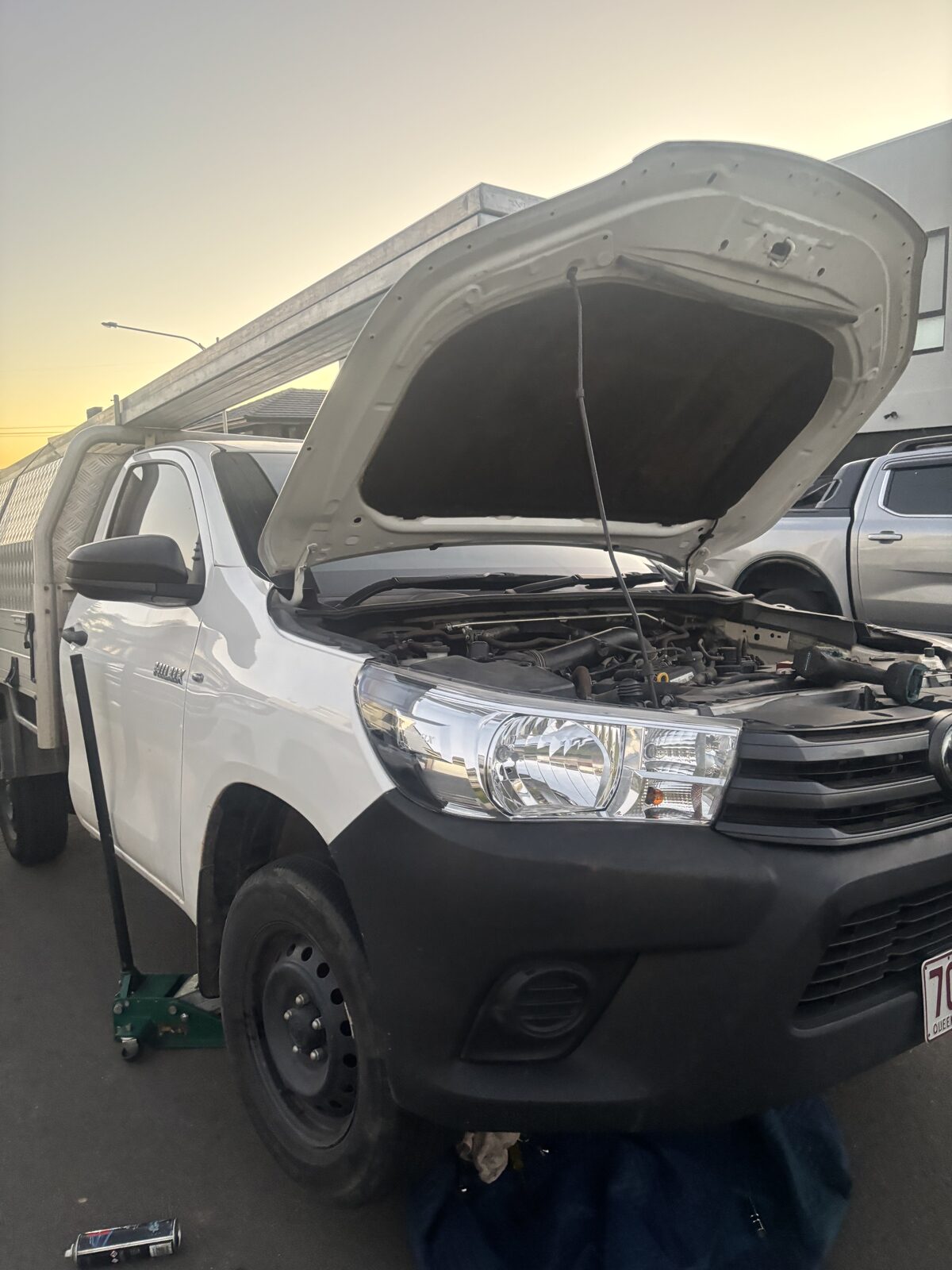 Toyota Hilux — mobile on-site repair